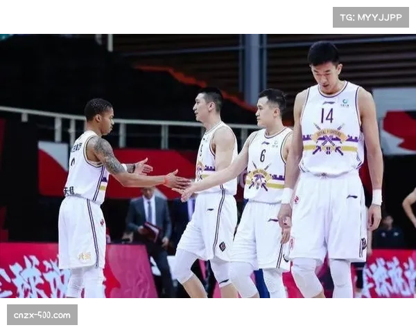 豪斯突破第一步速度优势明显 北控队阵地战攻坚能力得到加强